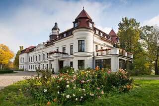 Отель Pałac Wiejce Skwierzyna-0